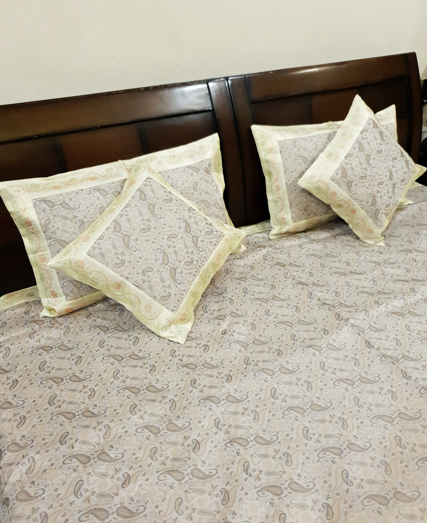 Banarasi Bed Cover Off White Silk Woven Zari Brocade Indian Cushion & Pillow Set
