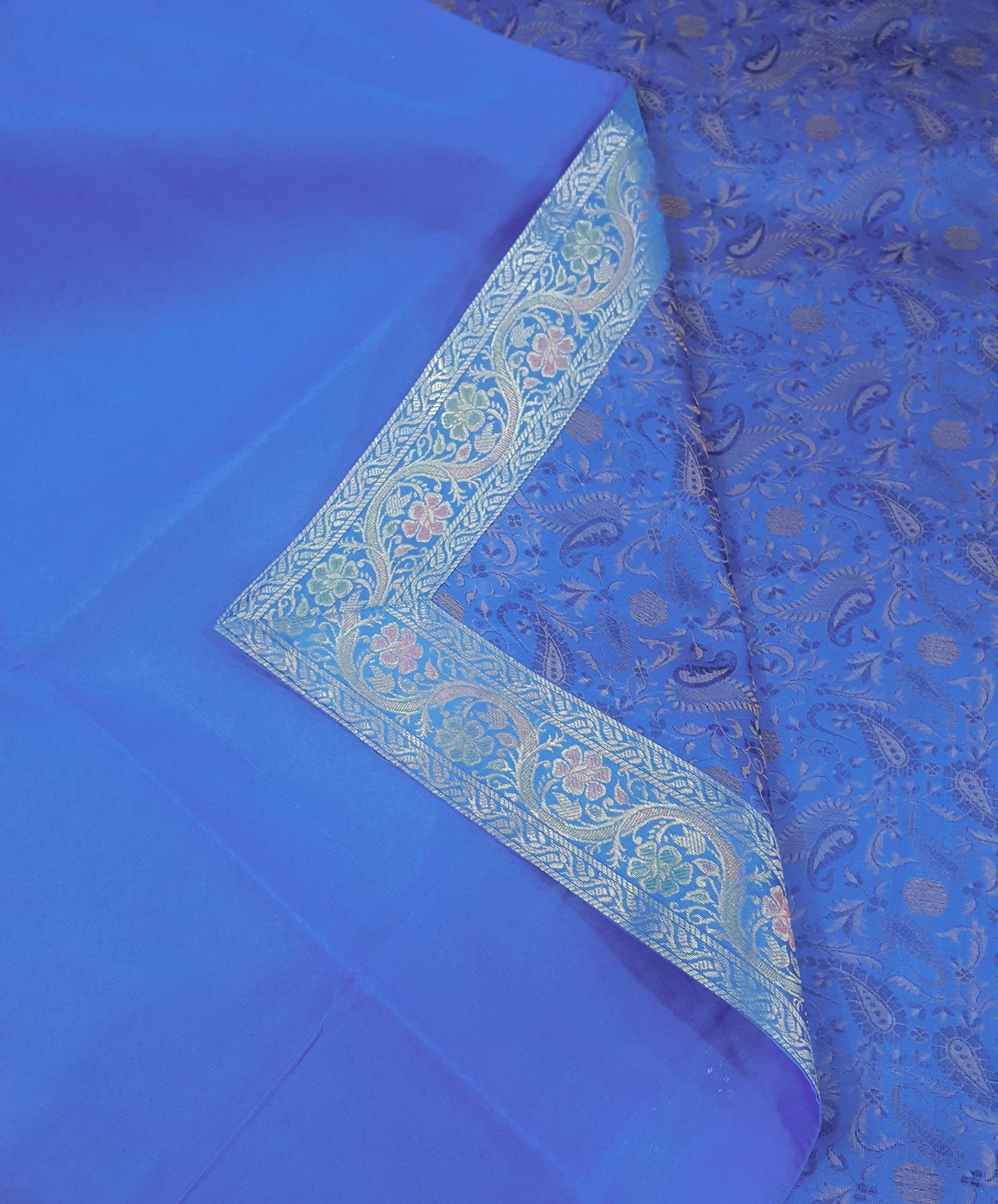Banarasi Turquoise Blue Bed Cushion & Pillow Cover Set Silk Woven Zari Brocade