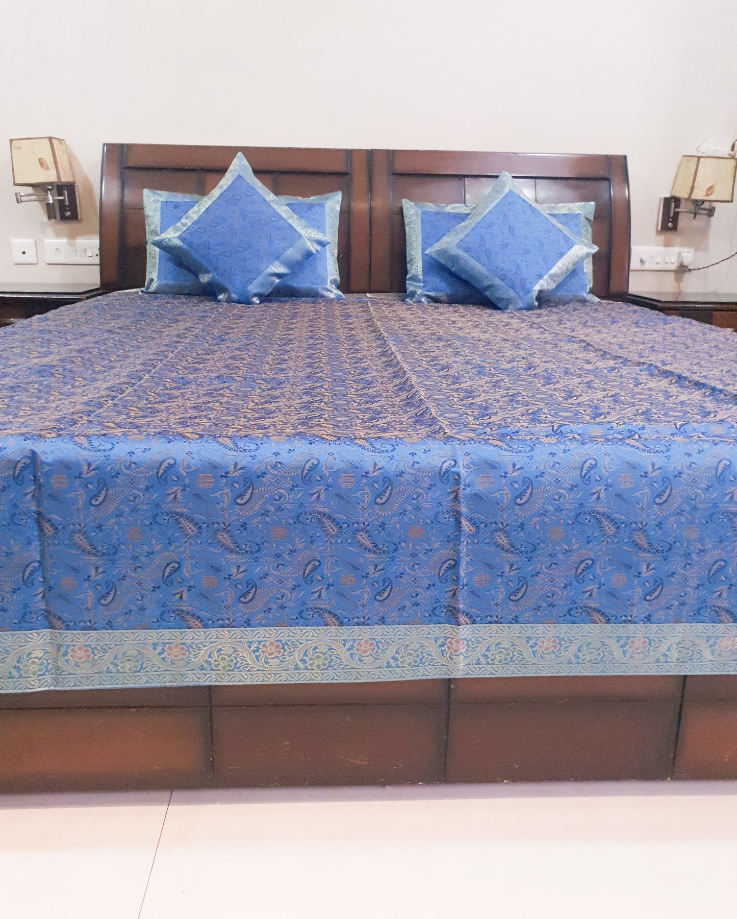 Banarasi Turquoise Blue Bed Cushion & Pillow Cover Set Silk Woven Zari Brocade