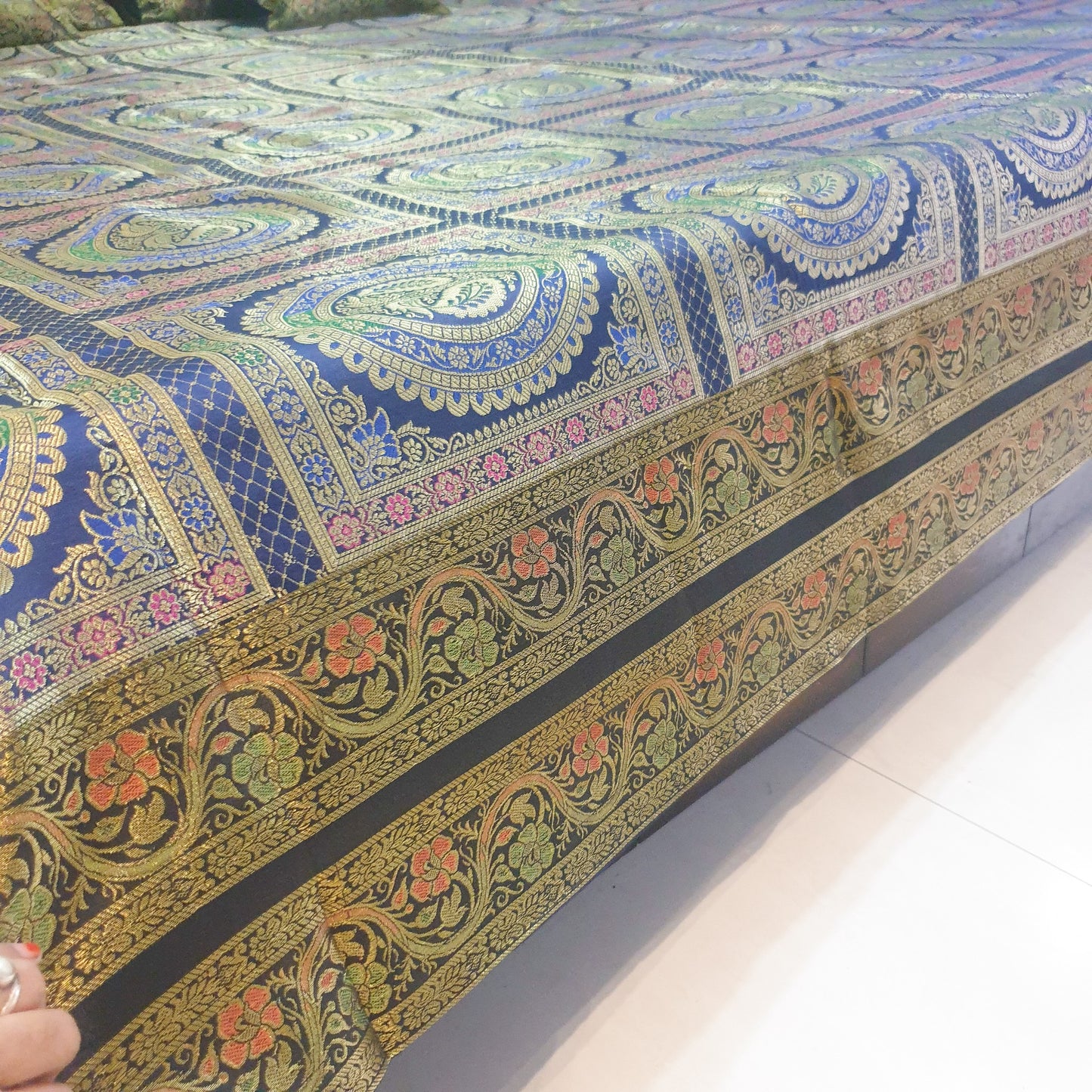 Banarasi Bed Cushion & Pillow Cover Dark Blue Peacock Set Silk & Woven Brocade