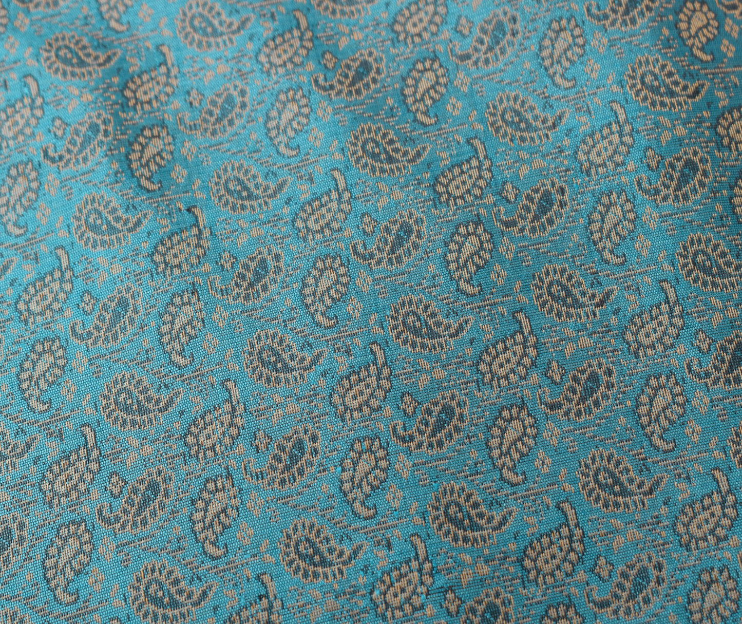 Turquoise Blue Banarasi Diwan Set – Silk Zari Brocade Cushion & Bolster Covers