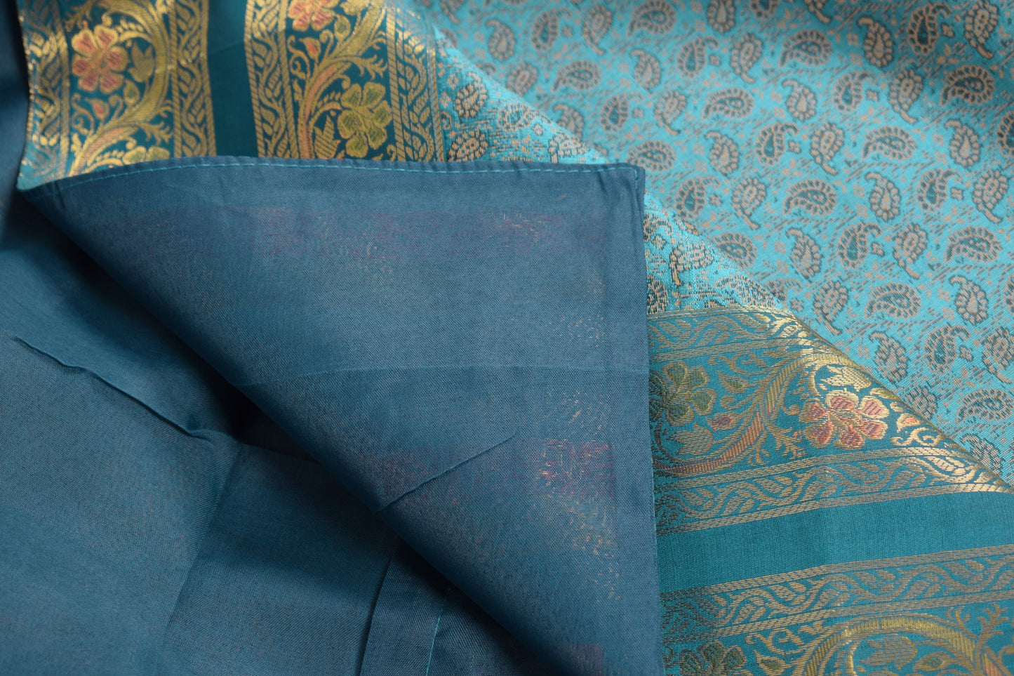 Turquoise Blue Banarasi Diwan Set – Silk Zari Brocade Cushion & Bolster Covers