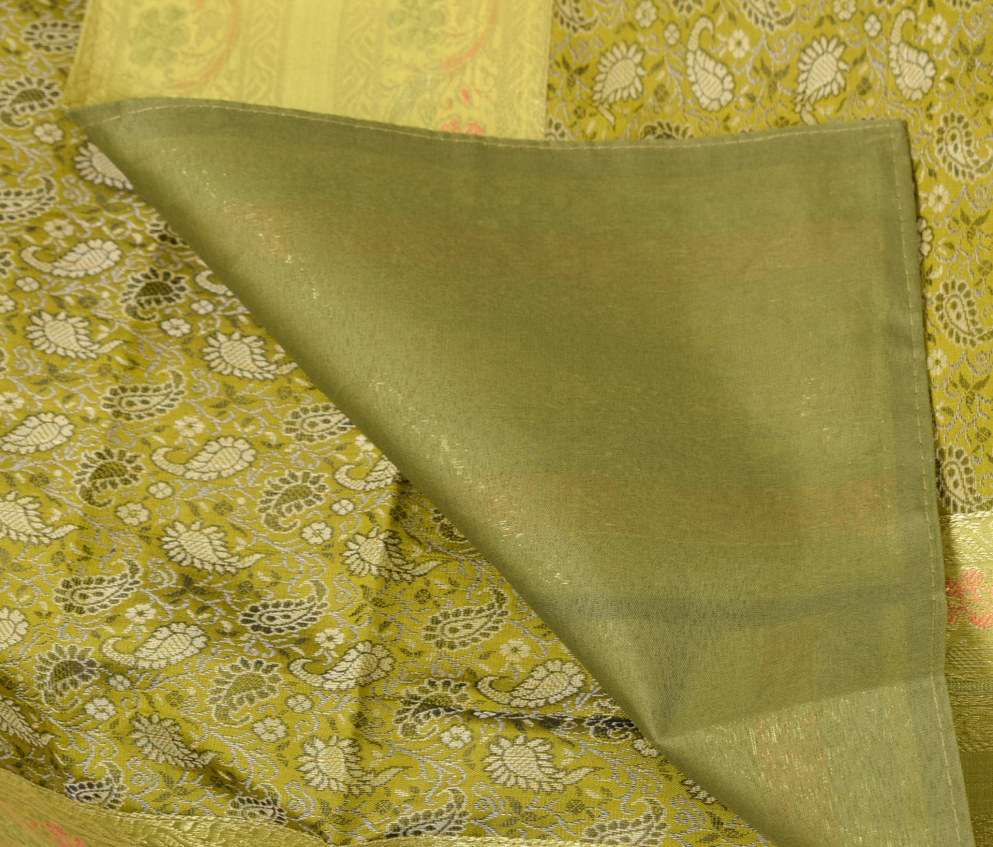Elegant Green Banarasi Diwan Set Silk Woven Zari Brocade Cushion & Bolster Cover