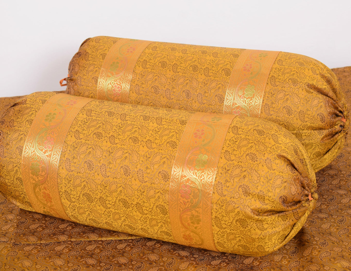 Regal Mustard Banarasi Diwan Set-Featuring Silk Fabric & Intricate Zari Brocade