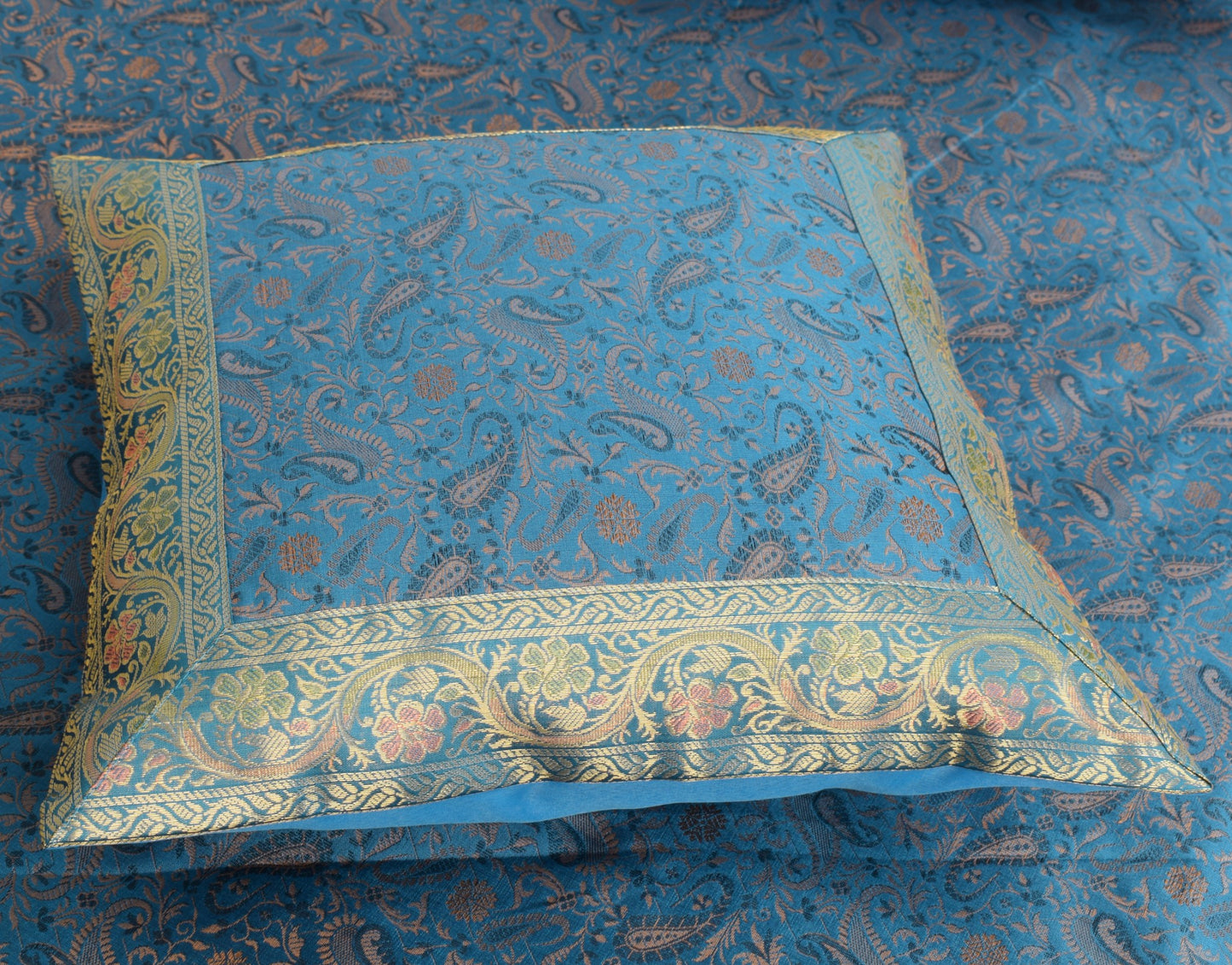 Turquoise Blue Banarasi Diwan Set Silk Zari Brocade Gift Cushion & Bolster Cover