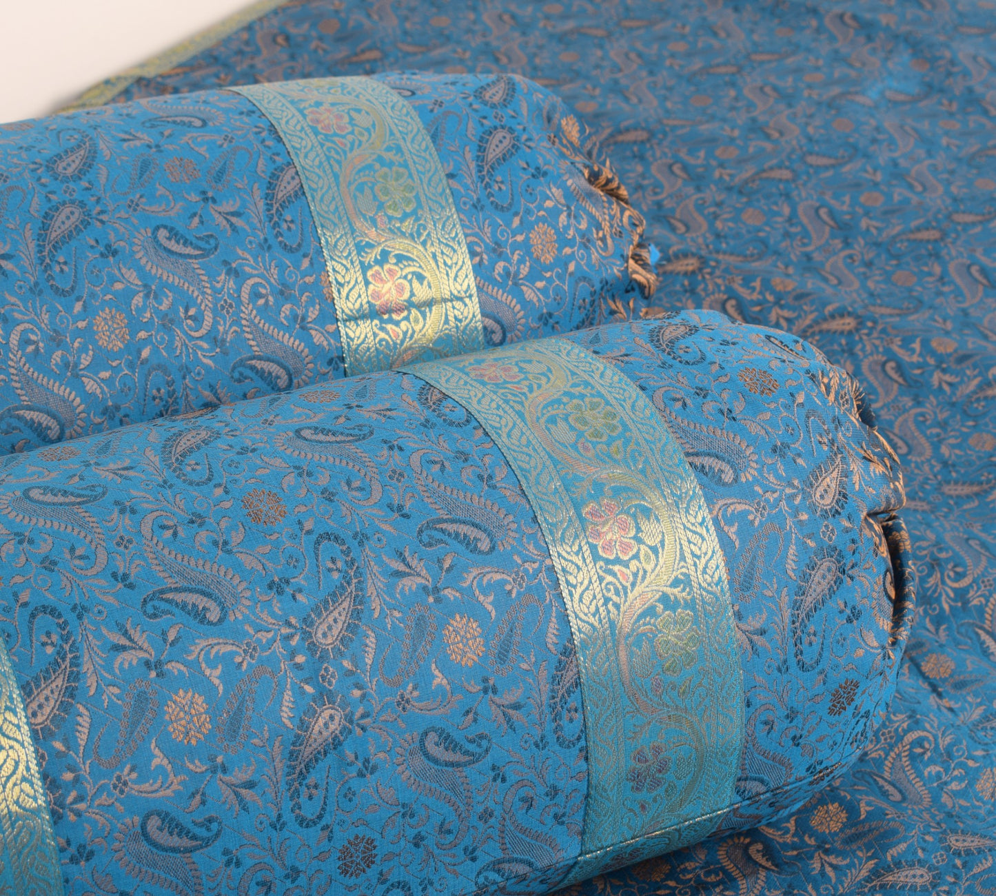 Turquoise Blue Banarasi Diwan Set Silk Zari Brocade Gift Cushion & Bolster Cover