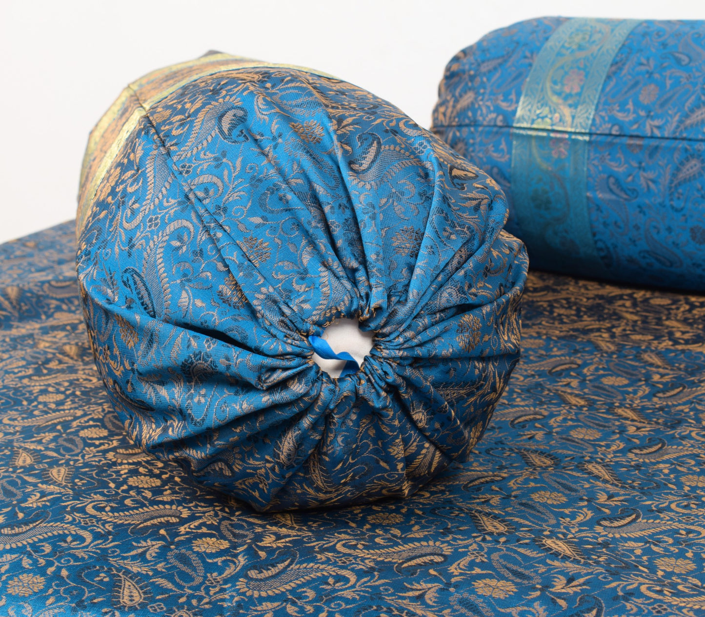 Turquoise Blue Banarasi Diwan Set Silk Zari Brocade Gift Cushion & Bolster Cover