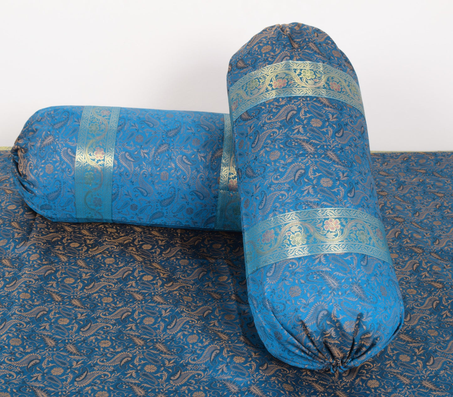 Turquoise Blue Banarasi Diwan Set Silk Zari Brocade Gift Cushion & Bolster Cover