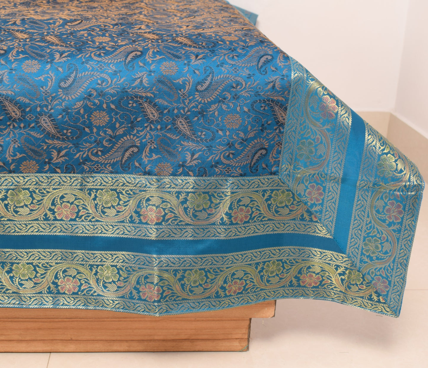 Turquoise Blue Banarasi Diwan Set Silk Zari Brocade Gift Cushion & Bolster Cover