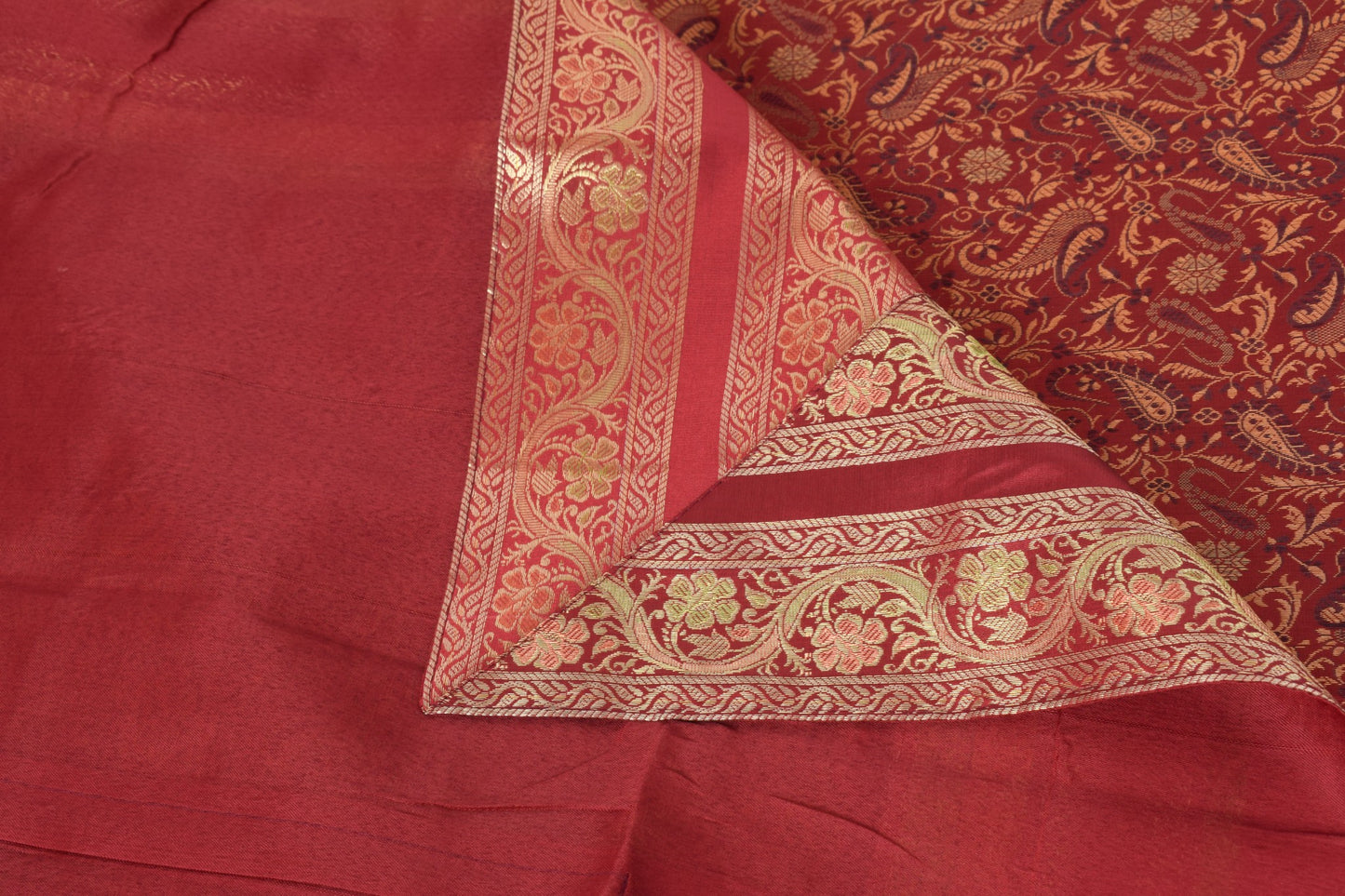 Maroon 5P Diwan Set– Banarasi Silk Zari Brocade Indian Cushions & Bolster Cover