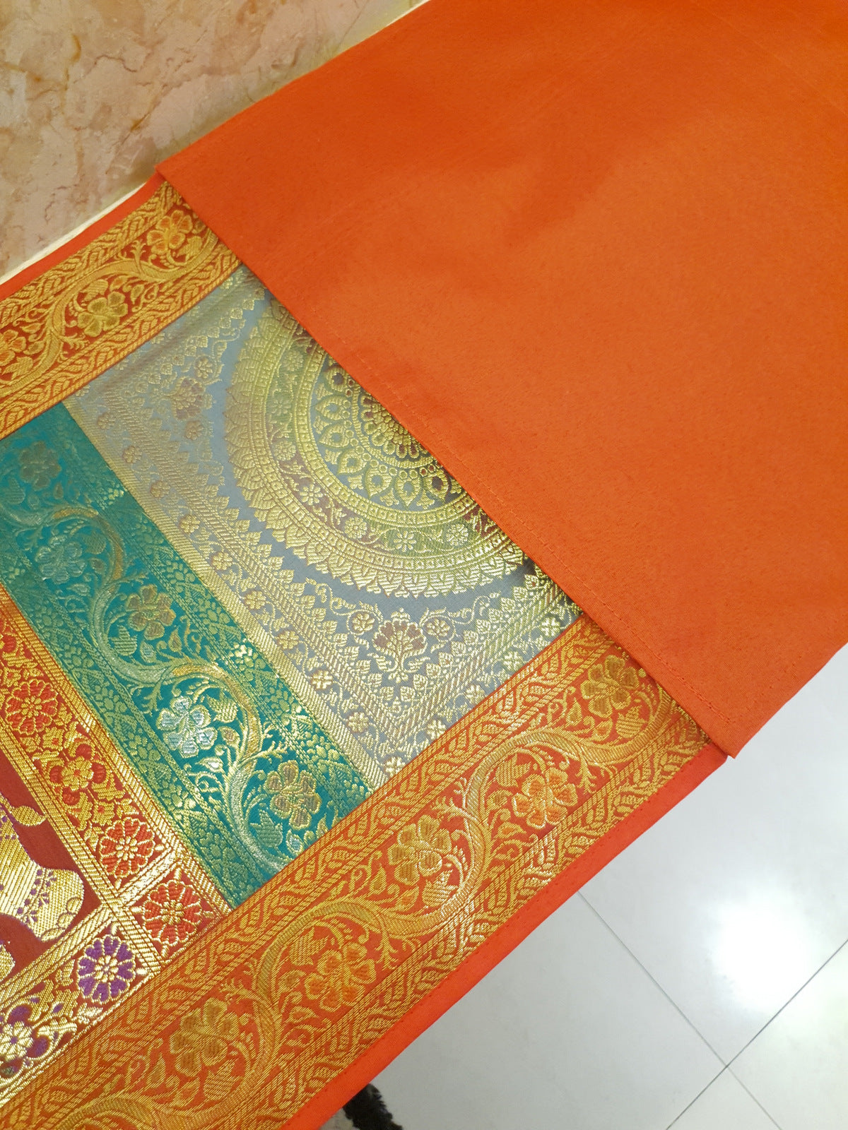 Dining Table Runner Wall Tapestry Woven Zari Brocade Banarasi Cover Multi 11