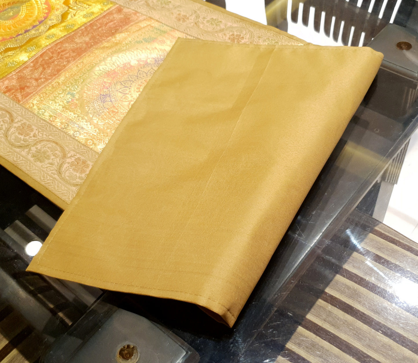 Dining Table Runner Wall Tapestry Woven Zari Brocade Banarasi Cover MultiColor 4