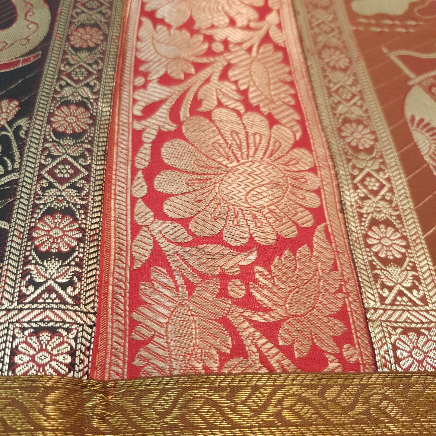 Dining Table Runner Elephant Woven Zari Brocade Banarasi Decor Cover Multi Color