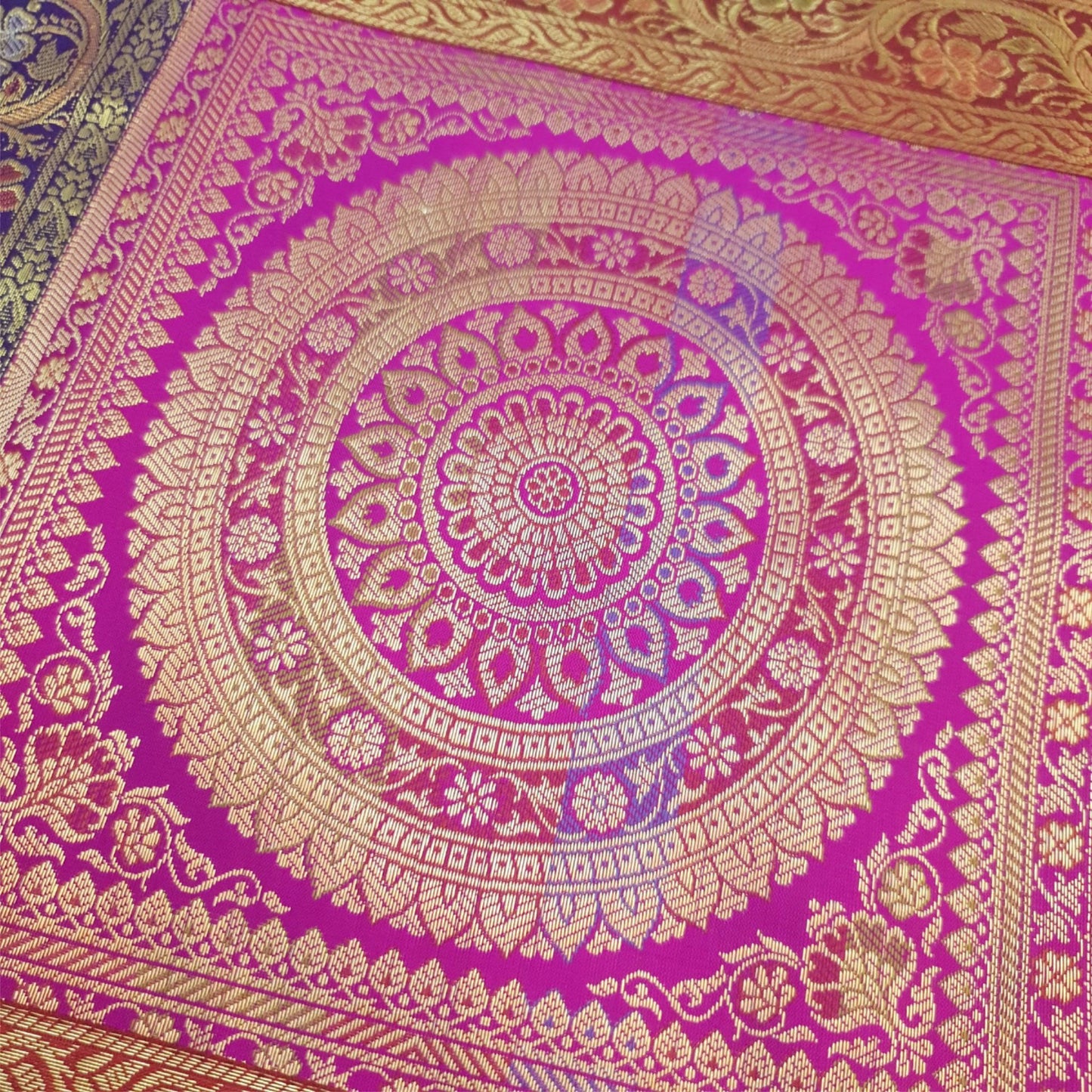 Dining Table Runner Elephant Peacock Woven Zari Brocade Banarasi Handmade Cover