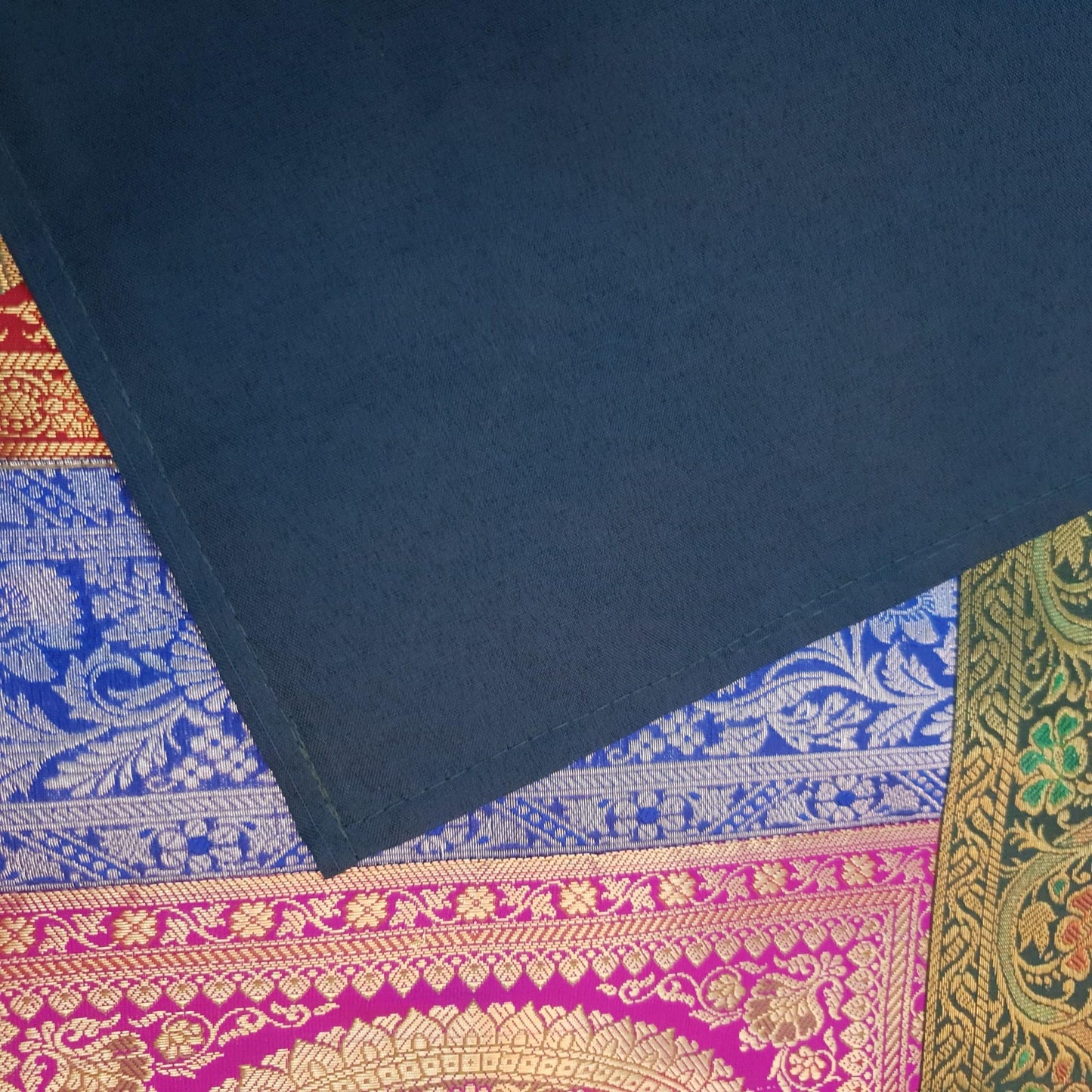 Dining Table Runner Wall Tapestry Woven Zari Brocade Banarasi Cover Multi Color