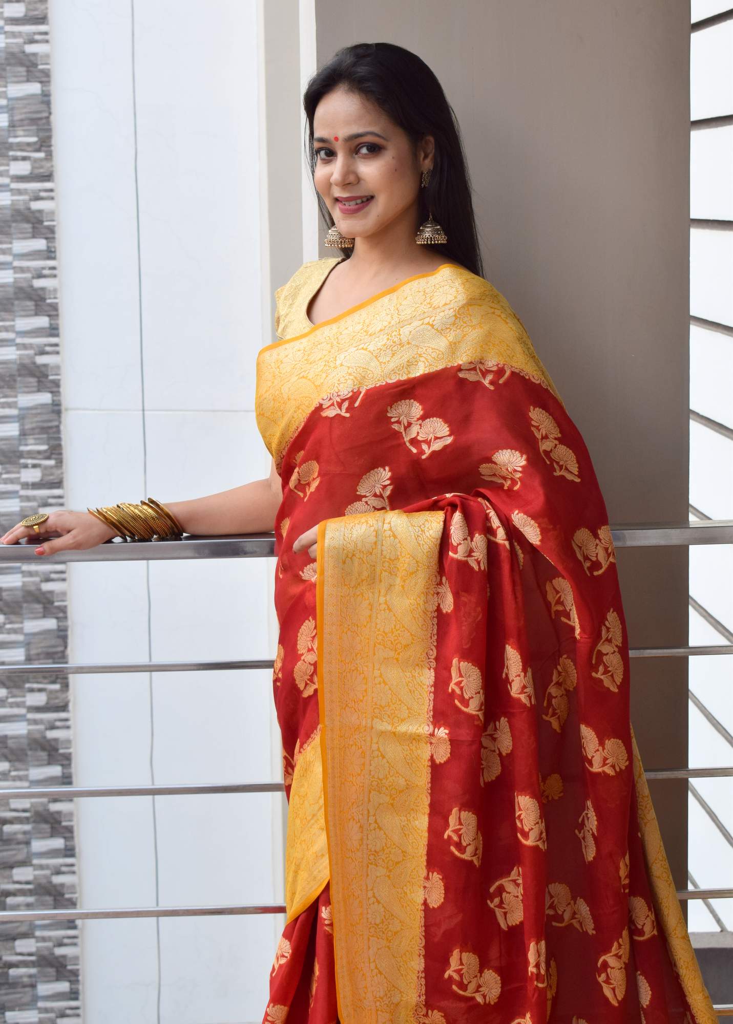 Maroon & Mustard Pure Khaddi Chiffon Silk Banarasi Handloom Premium Saree Fabric