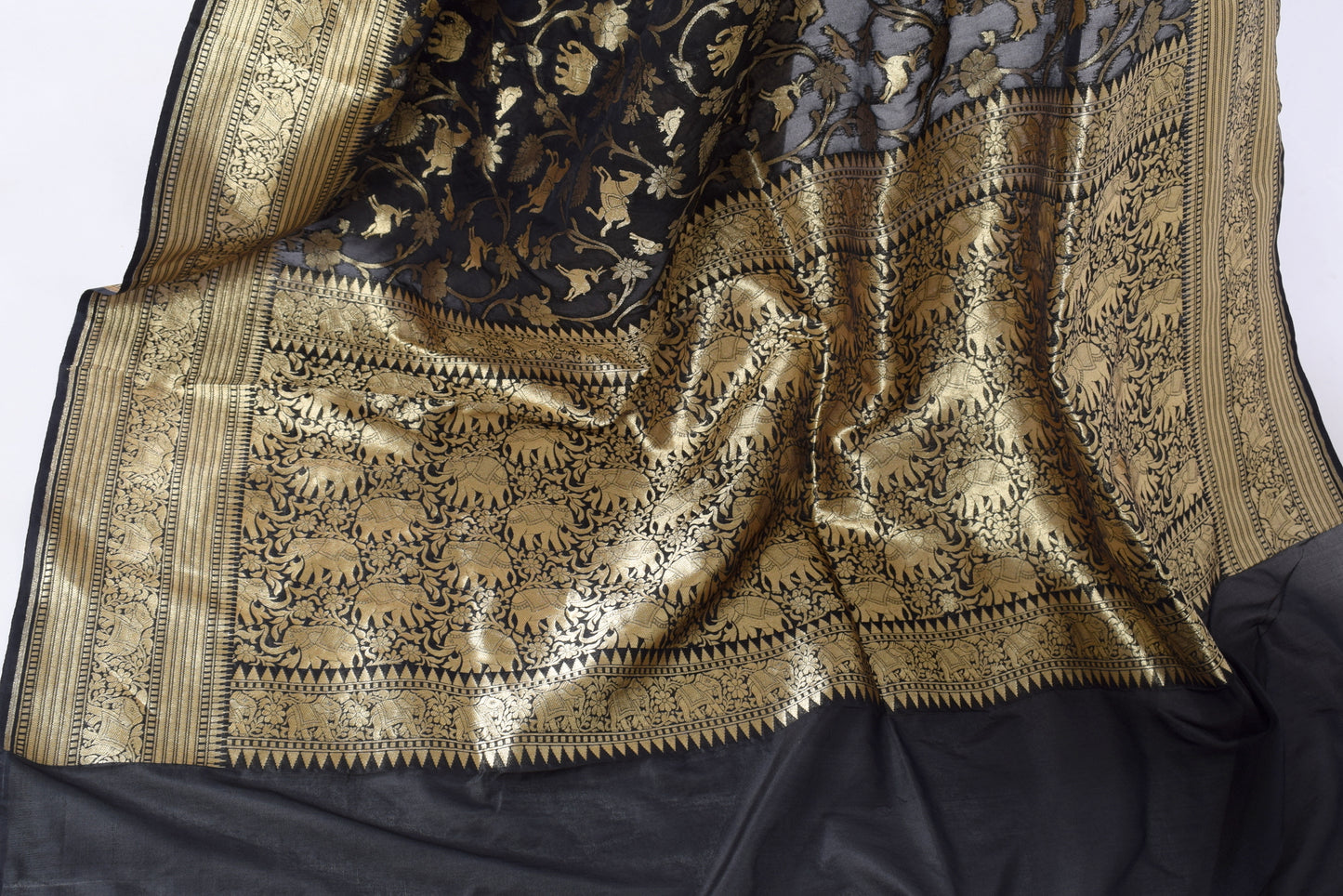 Banarasi Shikargah Zari Woven Black Sari Bend Silk Elephant Deer Birds Fabric