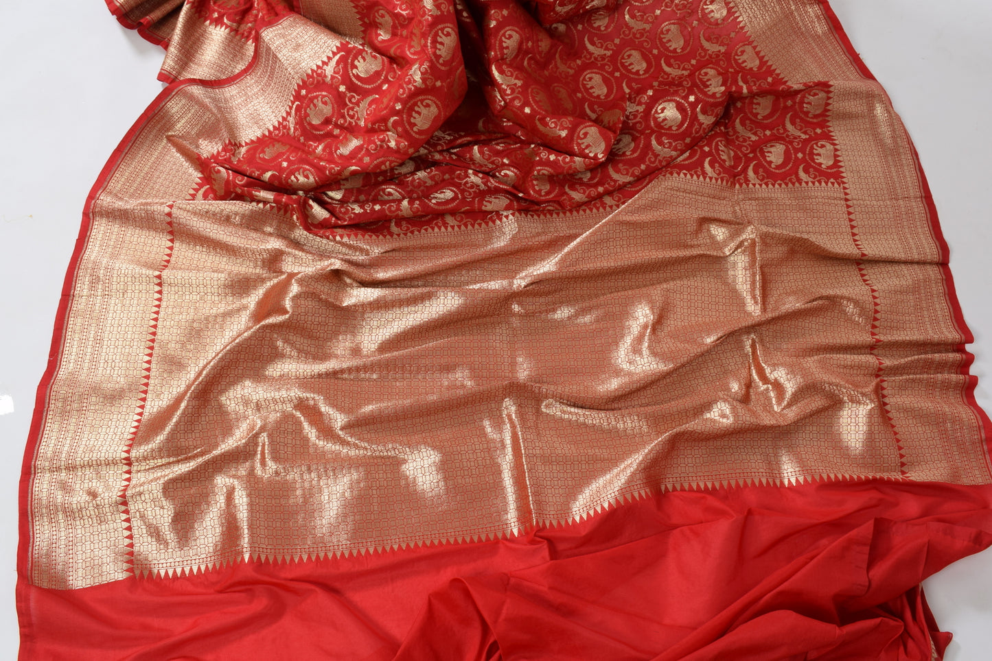 Banarasi Shikargah Saree Zari Woven Red Sari Bend Silk Elephant Birds Fabric