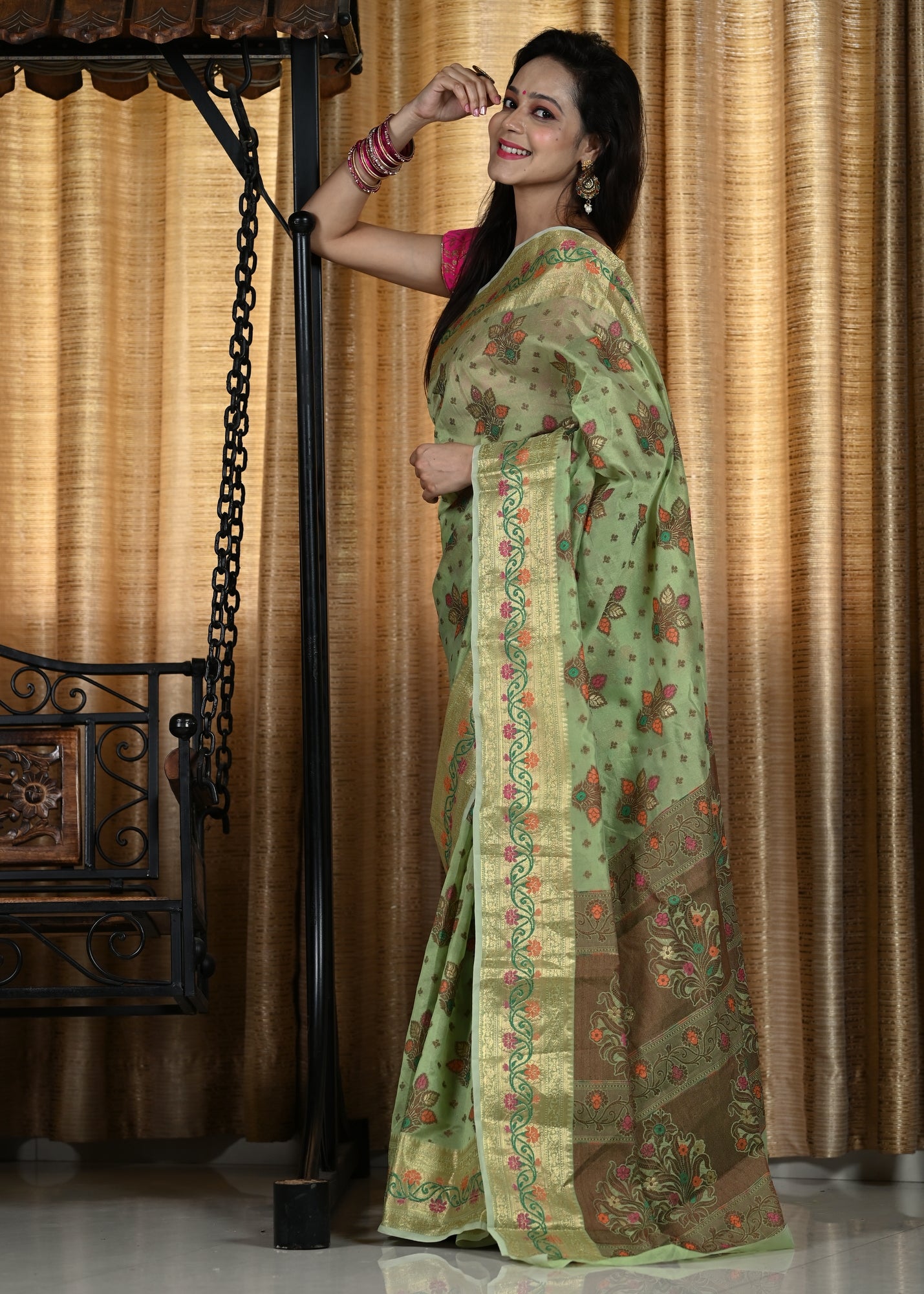 Banarasi Vastra Chanderi Silk Saree with Resham Tilfi Buta Floral Zari Border
