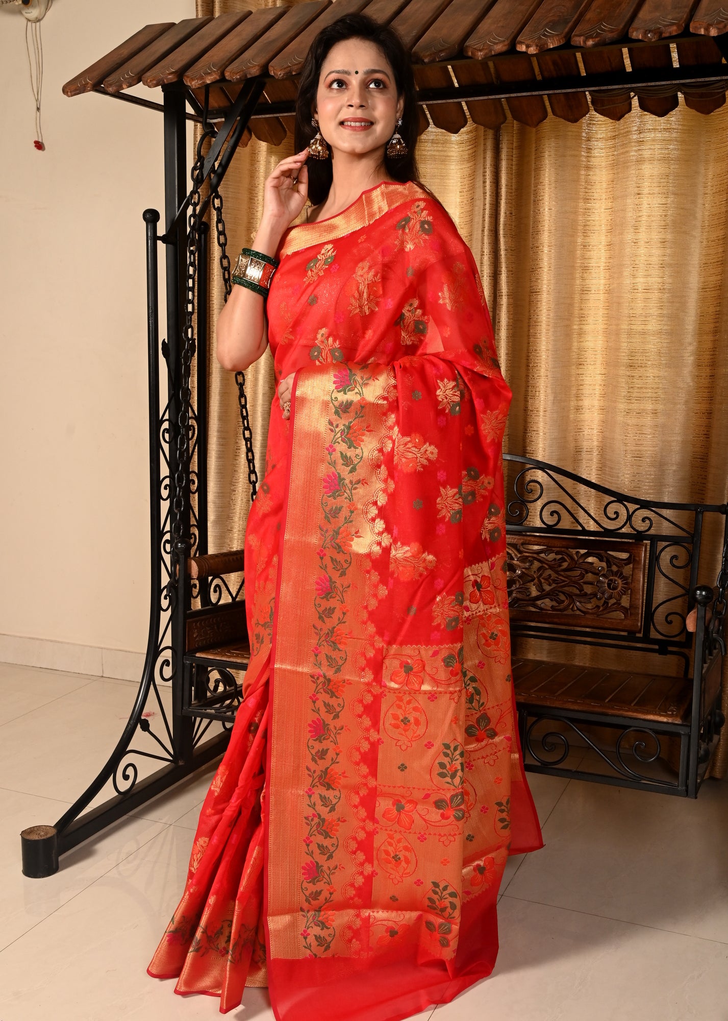 Banarasi Vastra Chanderi Silk Floral Meena Buta Saree Zari Woven Skirt Border