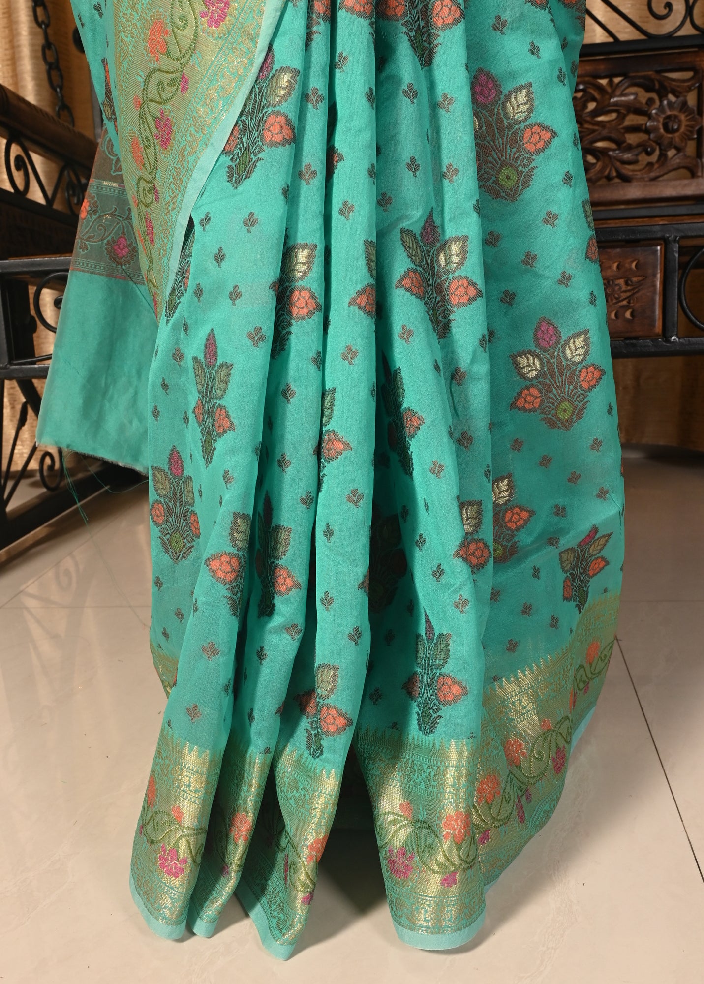 Banarasi Vastra Chanderi Silk Saree with Resham Tilfi Buta Floral Zari Border