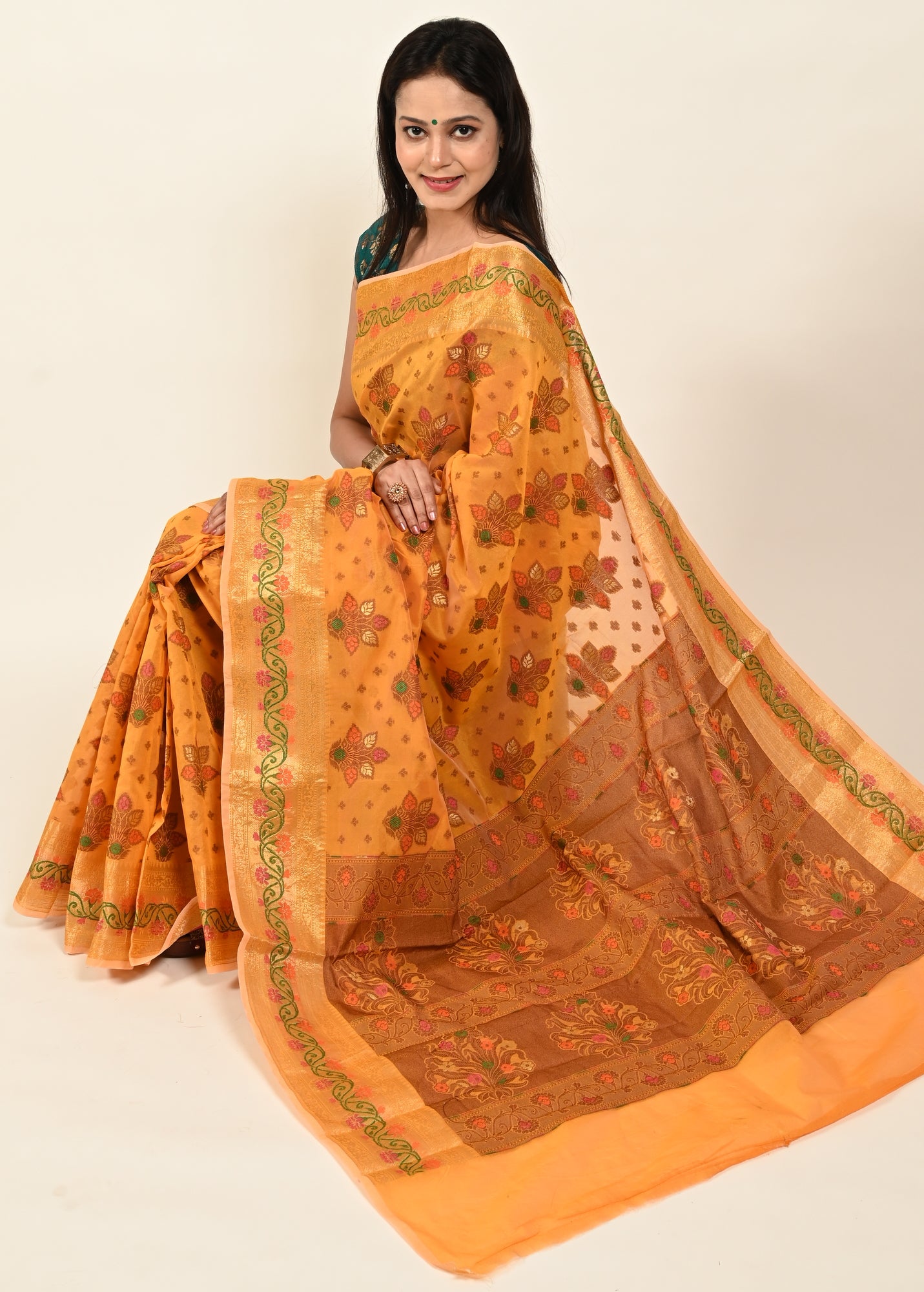 Banarasi Vastra Chanderi Silk Saree with Resham Tilfi Buta Floral Zari Border