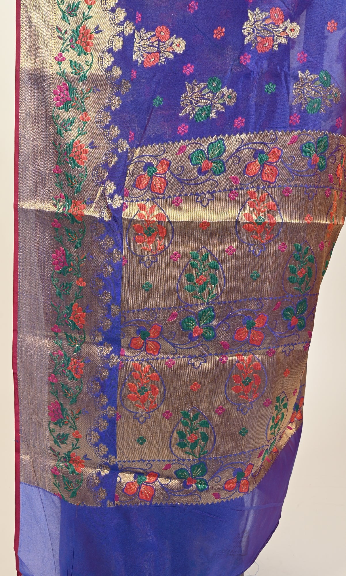 Banarasi Vastra Chanderi Silk Floral Meena Buta Saree Zari Woven Skirt Border
