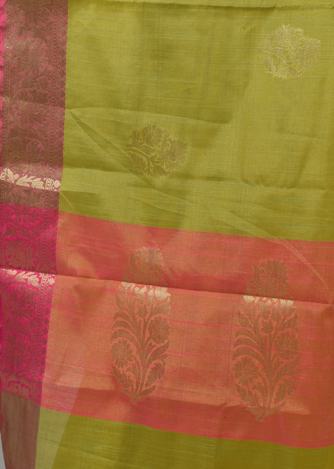 Banarasi Vastra Silky Lenin Saree With Zari Woven Floral Motifs Border Green