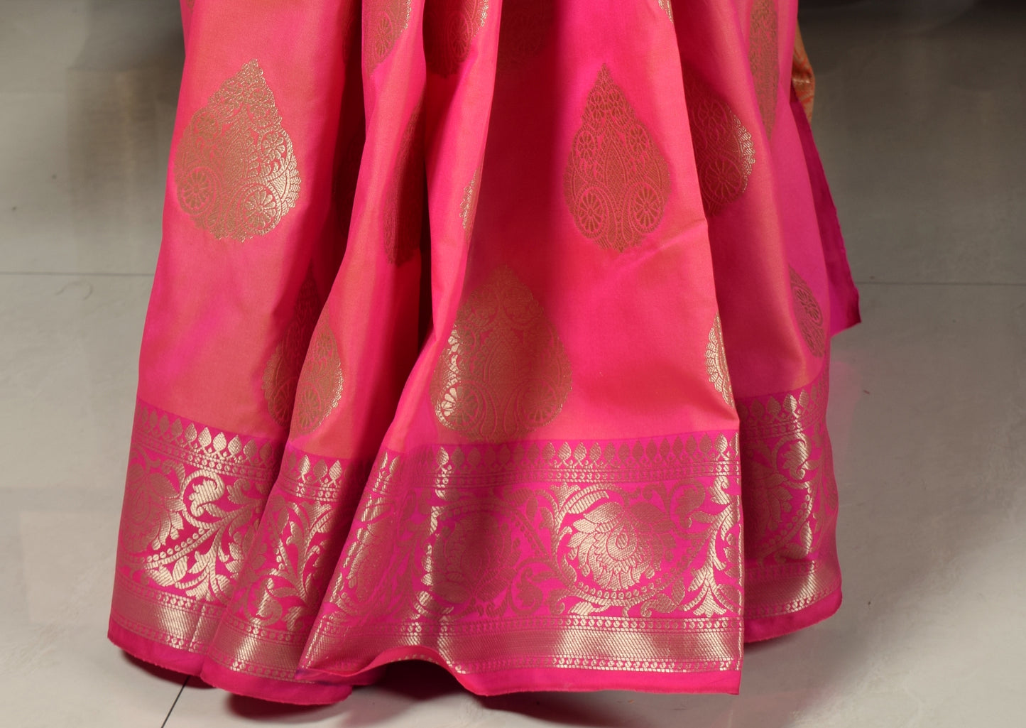 Banarasi Vastra Semi Katan Silk Woven Saree Golden Zari Buta Floral Border Pink