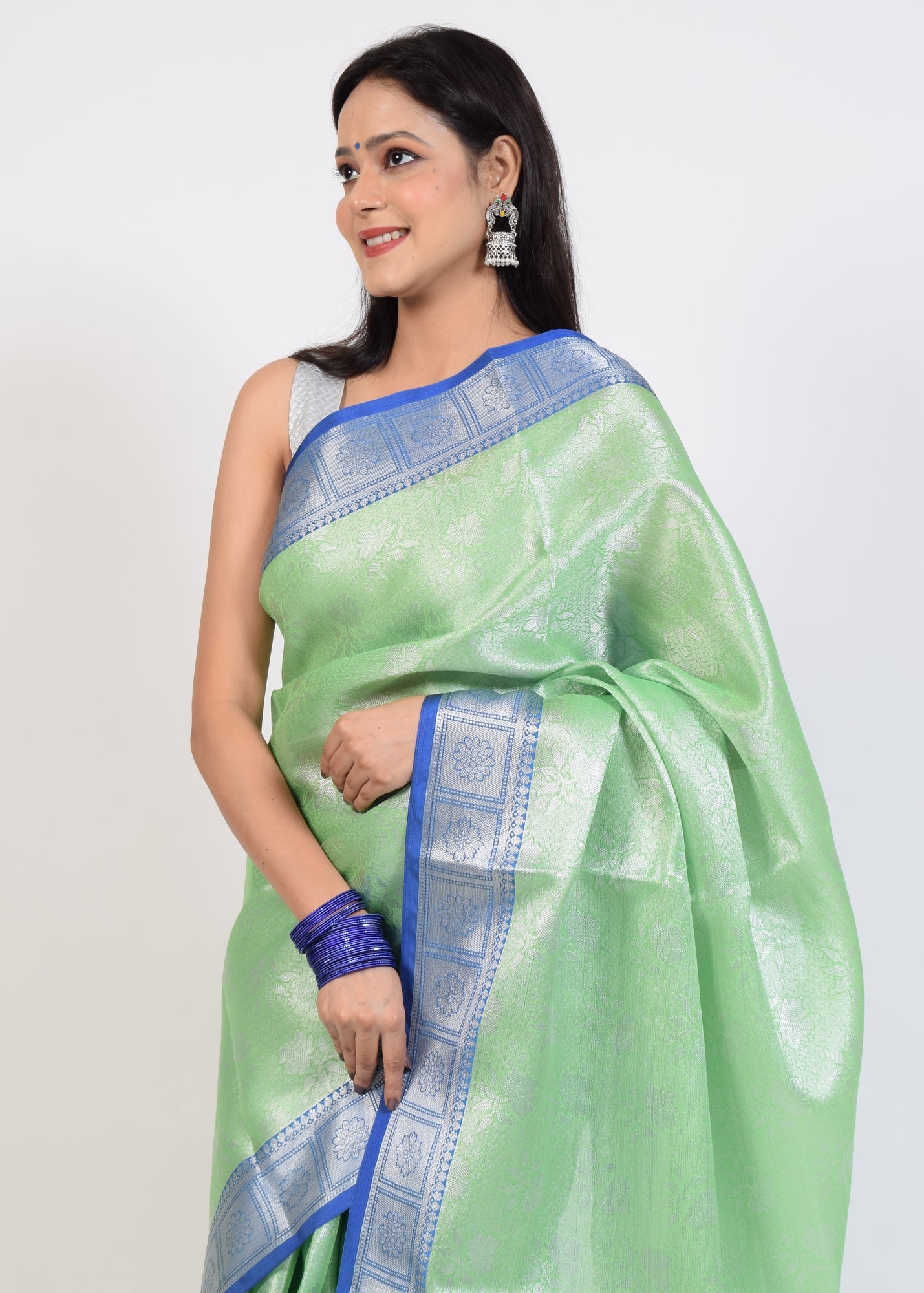 Banarasi Vastra Kora Silk Tanchoi Saree Zari Woven Floral Sari Contrast Border