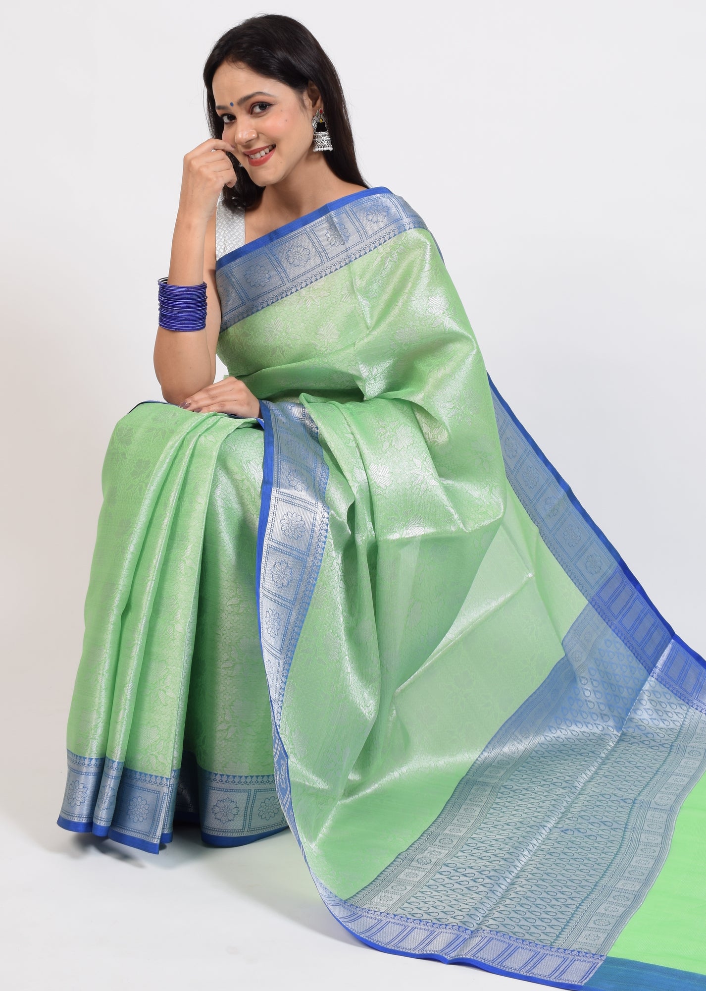 Banarasi Vastra Kora Silk Tanchoi Saree Zari Woven Floral Sari Contrast Border