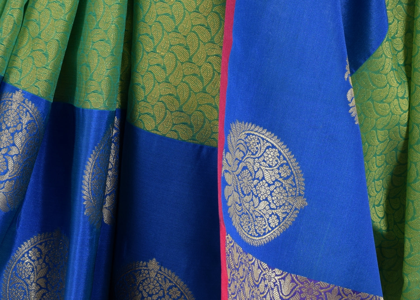 Banarasi Vastra Kora Silk Resham Tanchoi Saree & Zari Woven Skirt Border Green