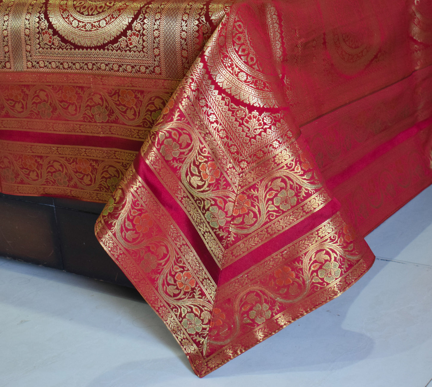 Banarasi Bed Cover Set Indian Ethnic Traditional Silk Woven Zari Brocade Maroon