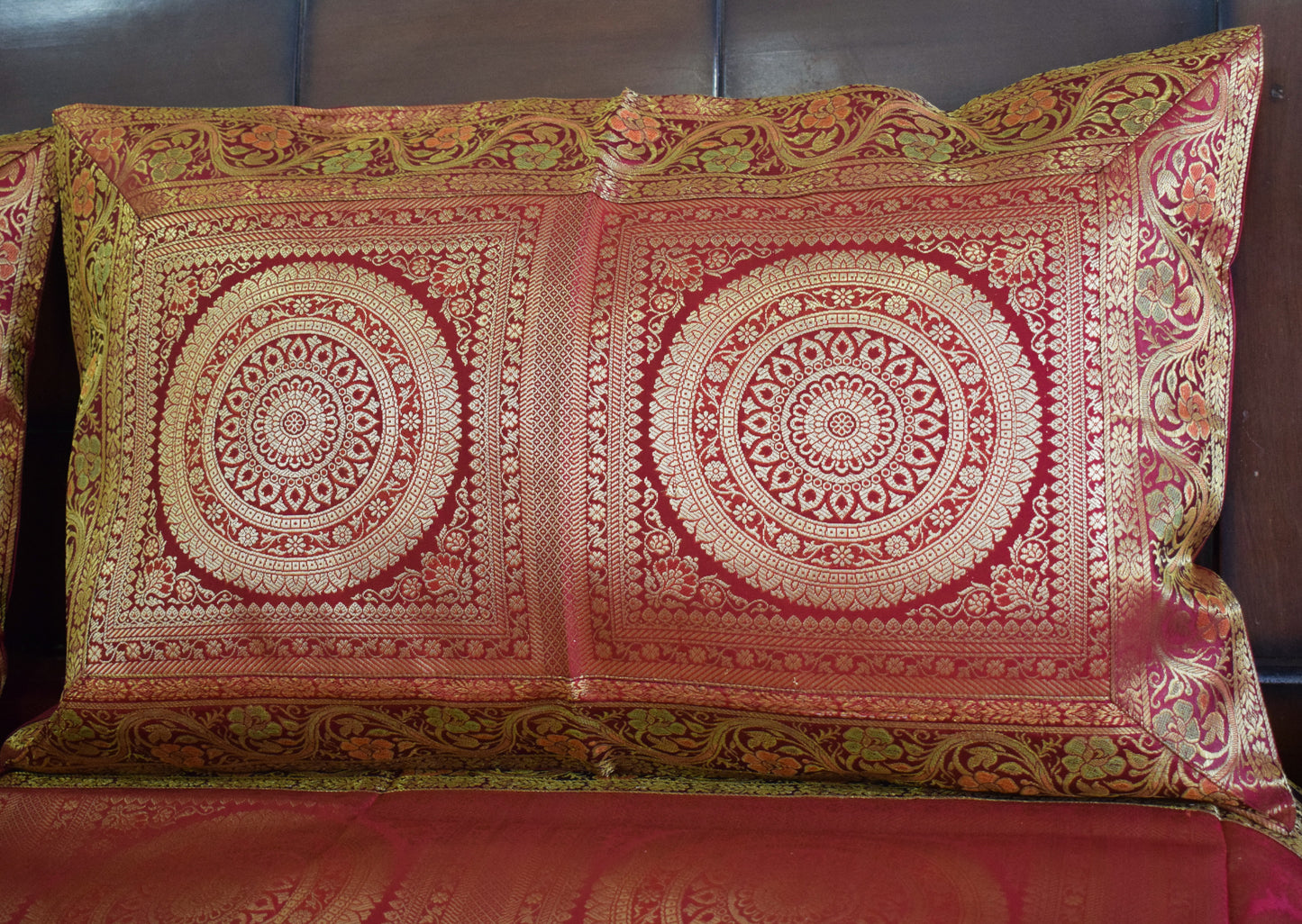 Banarasi Bed Cover Set Indian Ethnic Traditional Silk Woven Zari Brocade Maroon