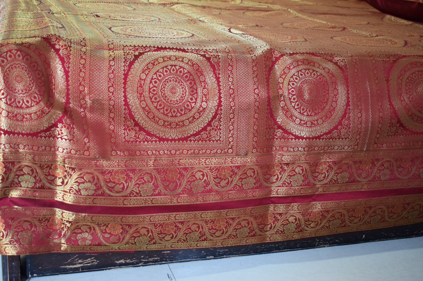 Banarasi Bed Cover Set Indian Ethnic Traditional Silk Woven Zari Brocade Maroon