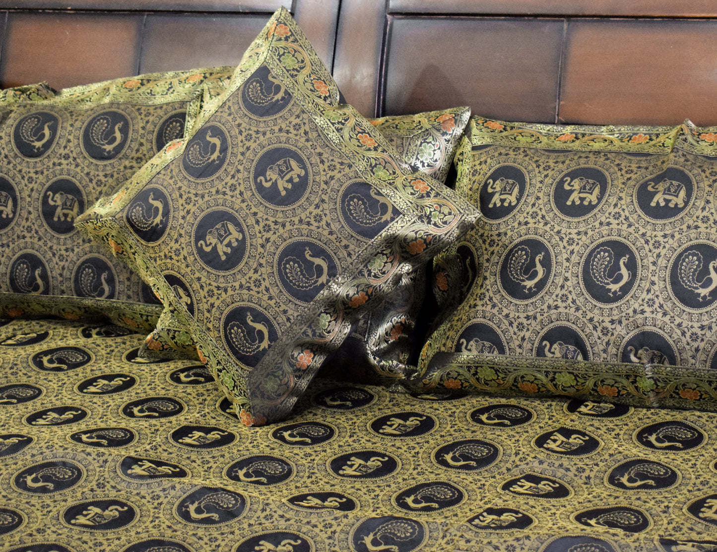 Banarasi Bed Cover Set Indian Ethnic Traditional Silk Woven Animal Brocade Black