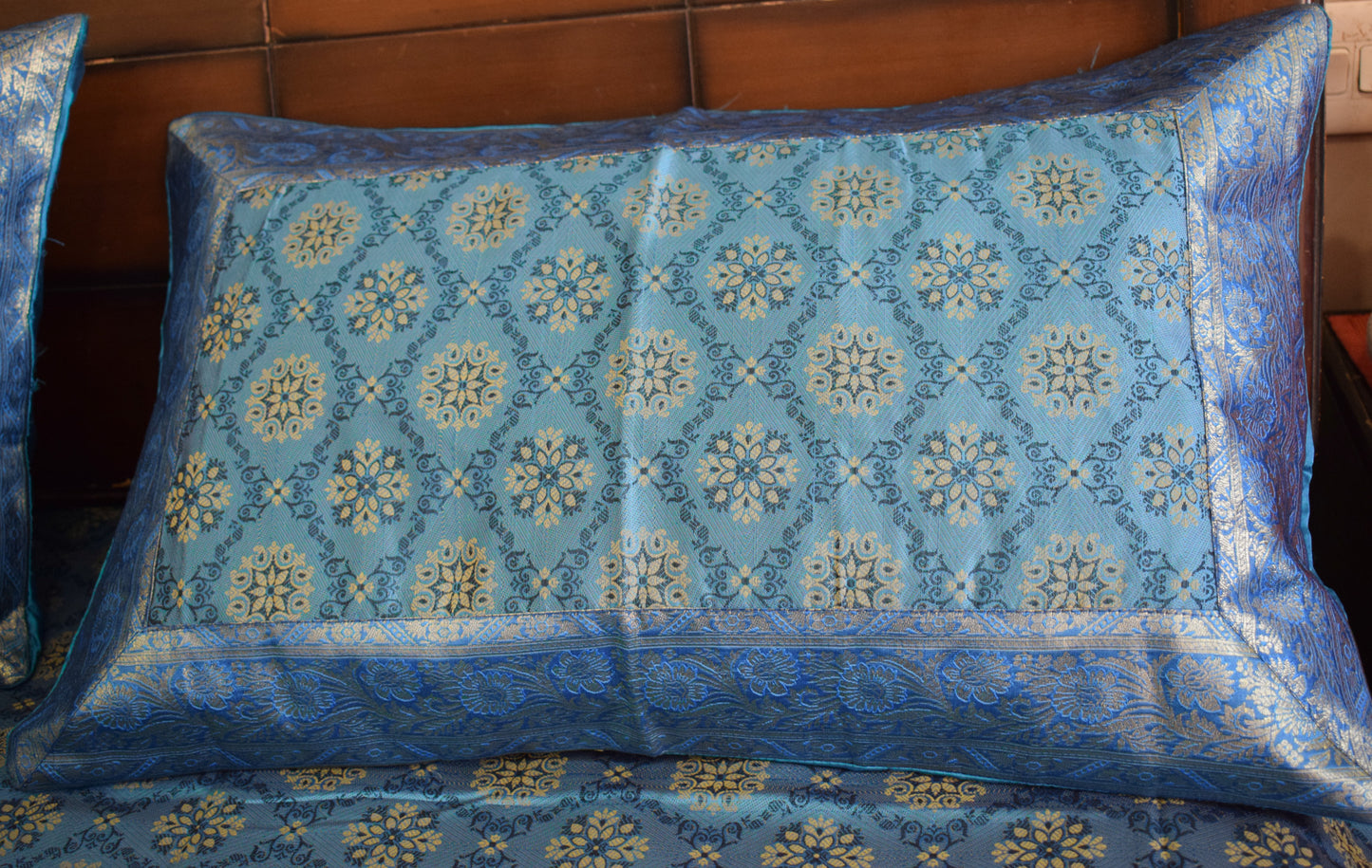 Banarasi Bed Cover Set Indian Ethnic Traditional Silk Woven Resham Brocade Blue