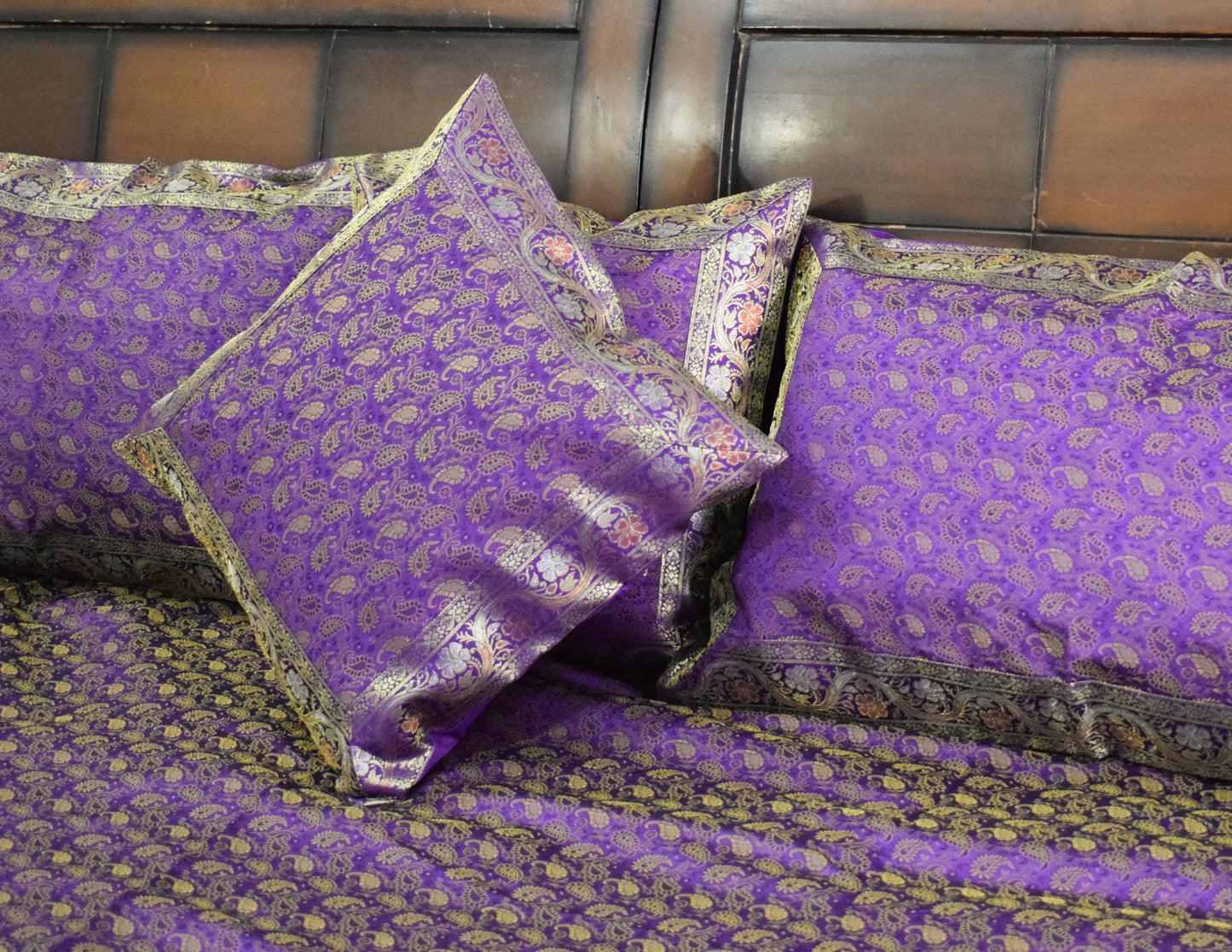 Banarasi Bed Cover Set Indian Ethnic Traditional Woven Resham Brocade Purple