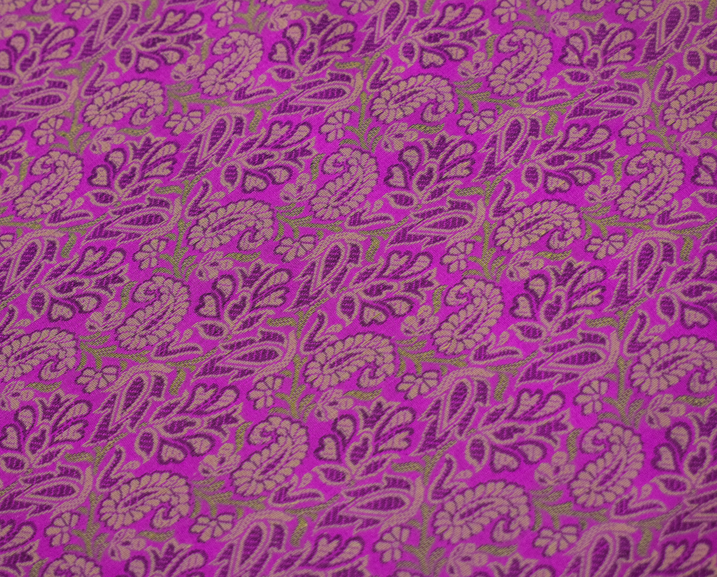 Banarasi Bed Cover Set Indian Ethnic Traditional Woven Resham Brocade Magenta