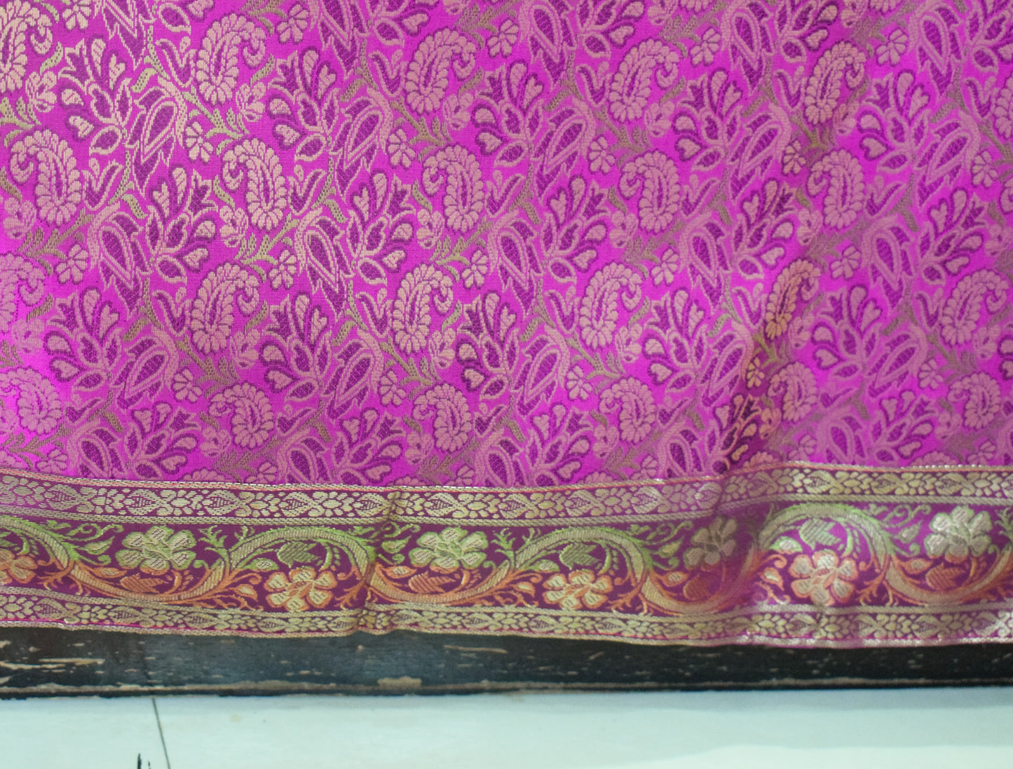 Banarasi Bed Cover Set Indian Ethnic Traditional Woven Resham Brocade Magenta