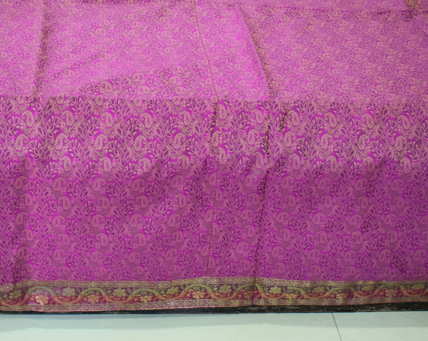 Banarasi Bed Cover Set Indian Ethnic Traditional Woven Resham Brocade Magenta