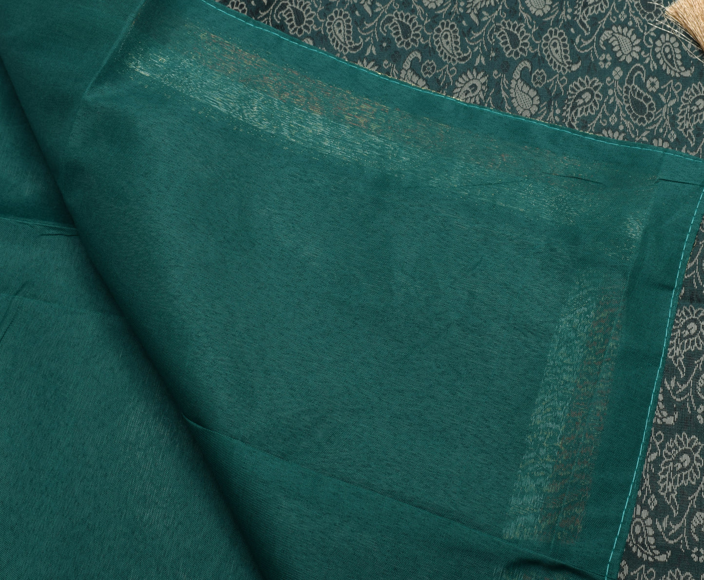 48 Sq Dining Table Top Cover Banarasi Silk Woven Paisley Homedecor Cloth Green