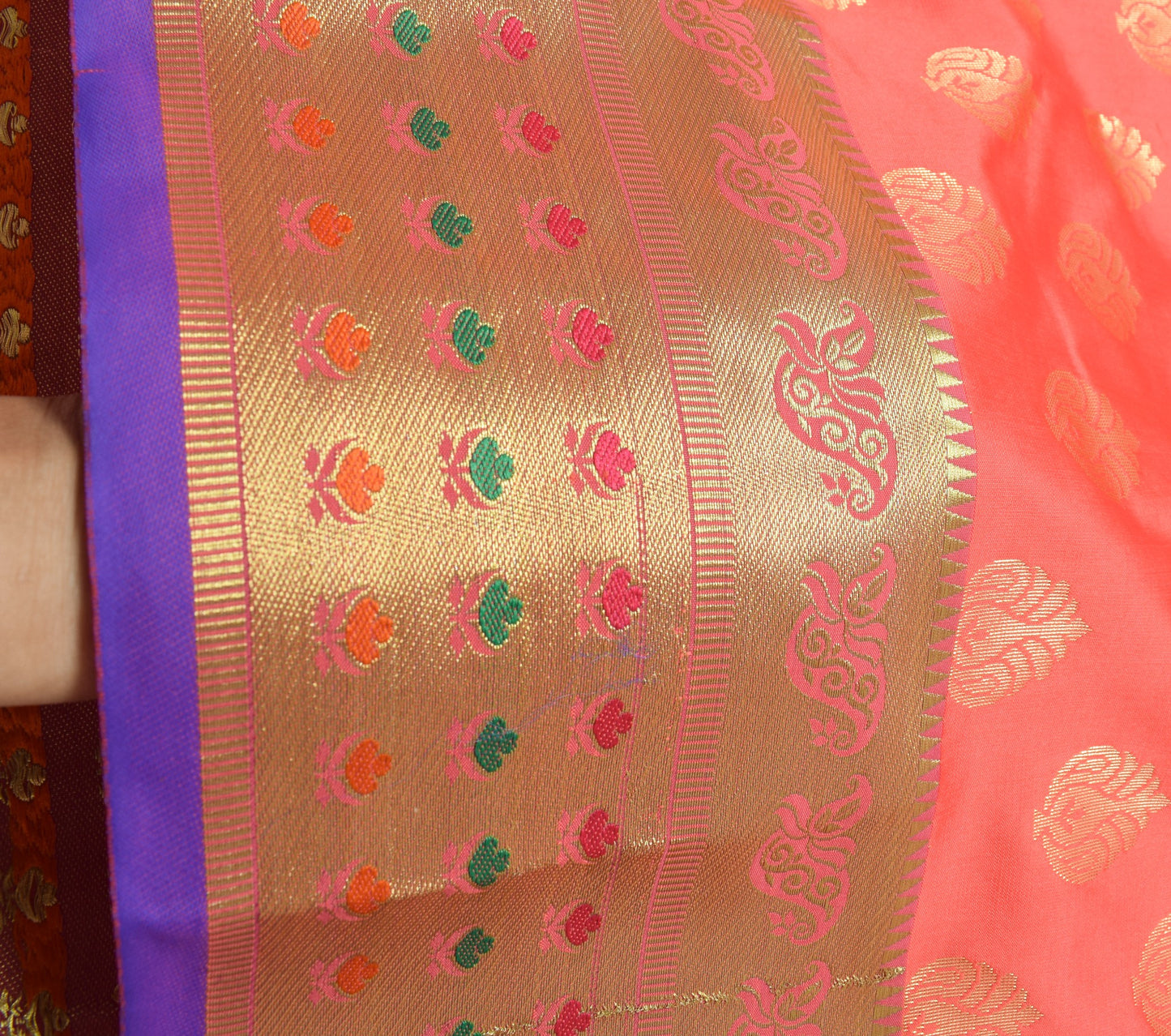 Peach Banarasi Sari Art Silk Zari Woven Floral Border Saree with Blouse Fabric
