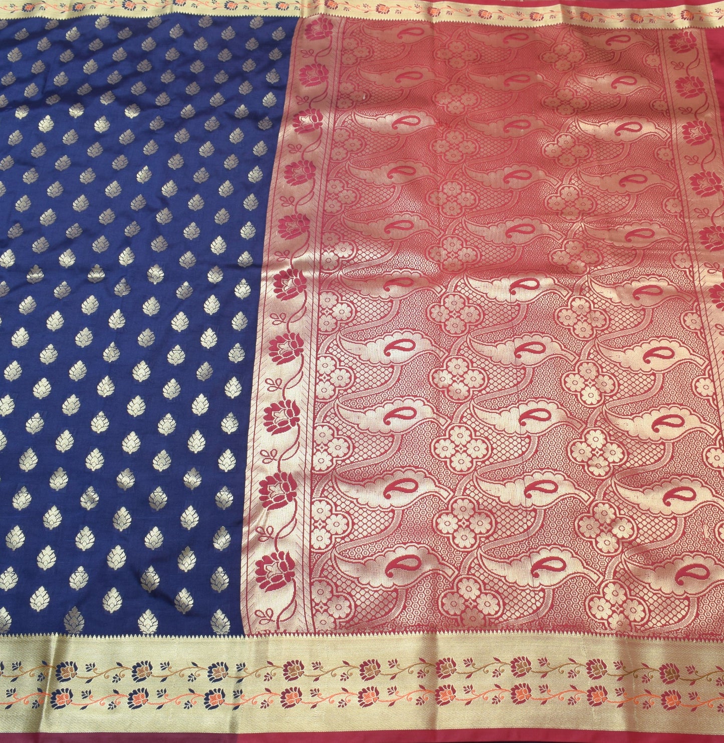 Deep Blue Banarasi Sari Art Silk Zari Woven Leaf Motifs Saree with Blouse Fabric