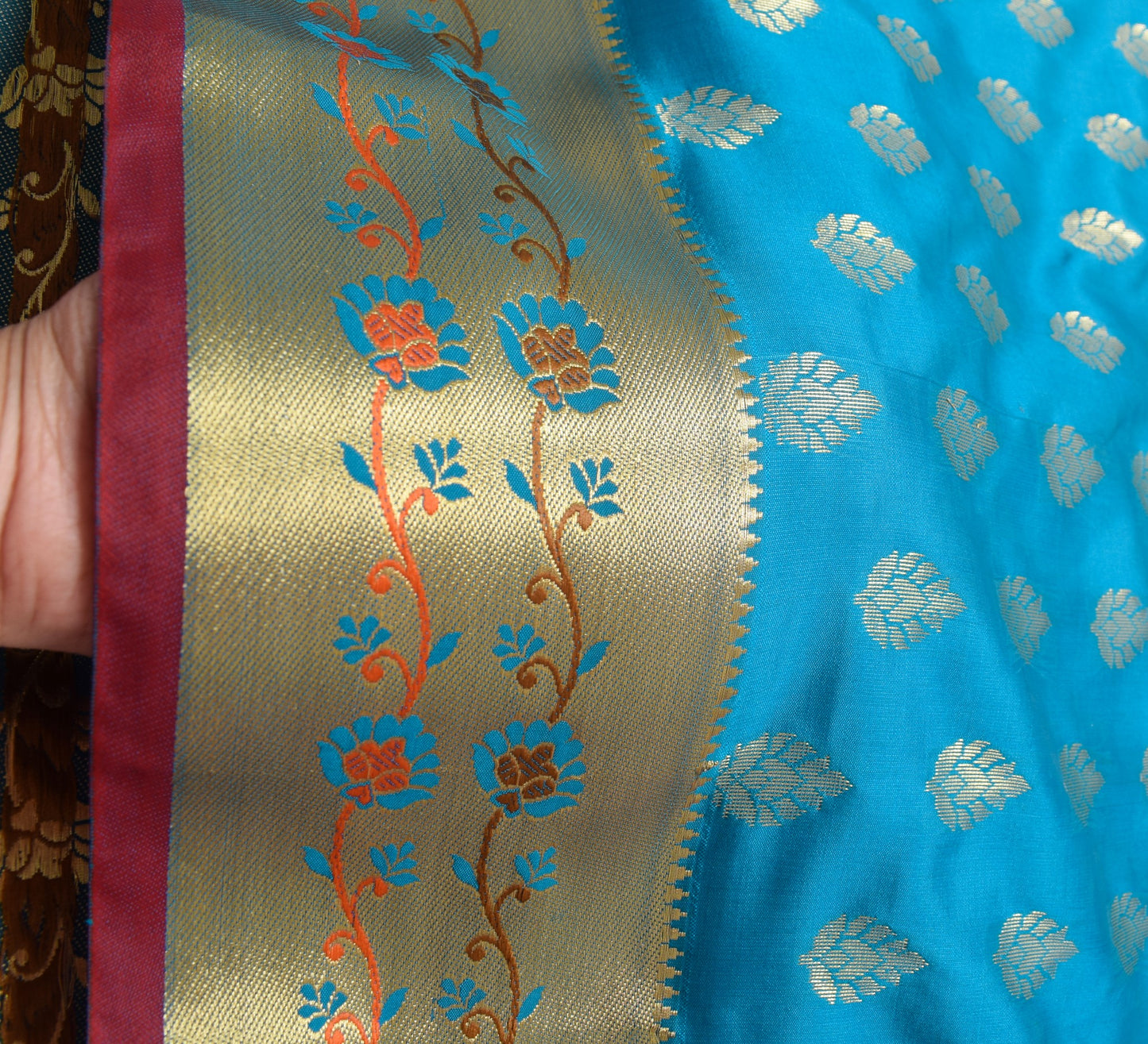 Teal Blue Banarasi Sari Art Silk Zari Woven Leaf Motifs Saree with Blouse Fabric
