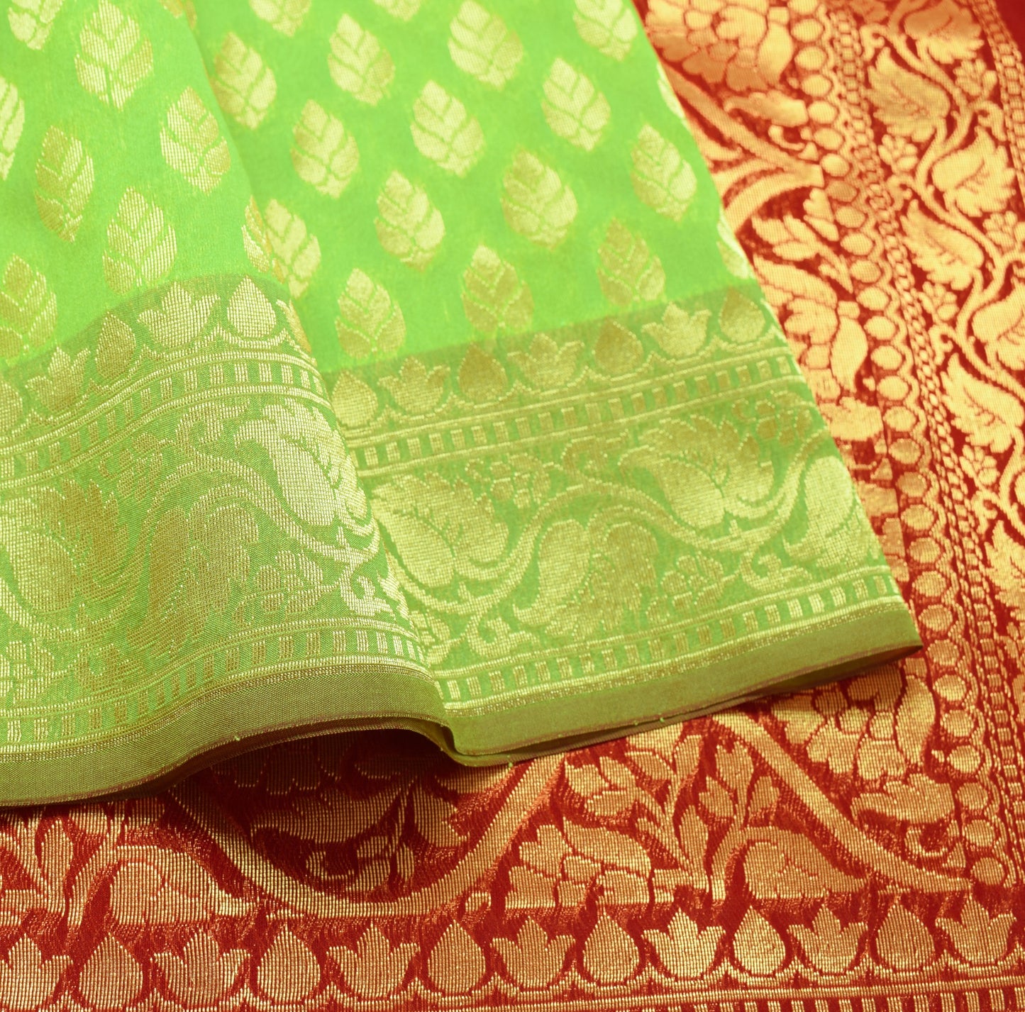 Indian Parrot Green Banarasi Sari Art Cotton Saree Blouse Fabric Gold Zari Woven