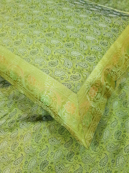 Banarasi Silk Indian Bed Set – Green Cushion & Pillow Covers Woven Zari Brocade