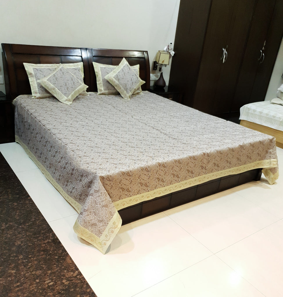 Banarasi Bed Cover Off White Silk Woven Zari Brocade Indian Cushion & Pillow Set