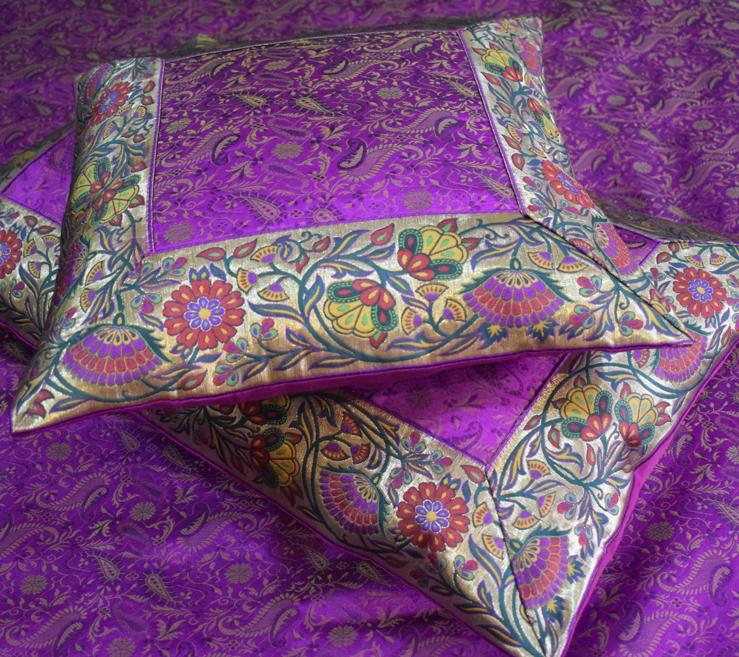 Dark Magenta Bed, Cushion & Pillow Cover Set Banarasi Silk & Woven Zari Brocade