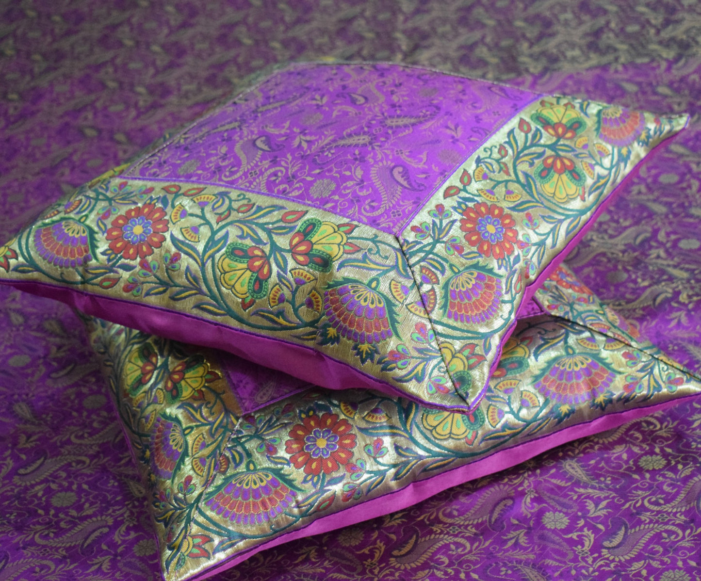 Dark Magenta Bed, Cushion & Pillow Cover Set Banarasi Silk & Woven Zari Brocade